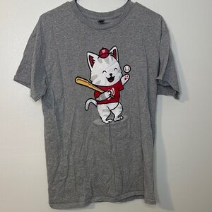 Gray Cat Graphic T-Shirt